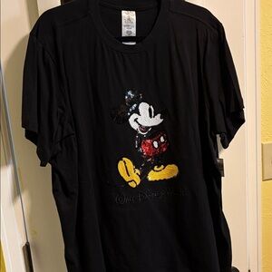 Disney Black Crewneck T‑Shirt sequined Mickey from Walt Disney World